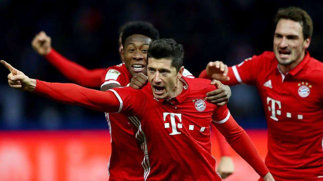 中超改跨年制，融入世界还是盲目跟风？（中超跨年赛制：拥抱国际还是随波逐流？）