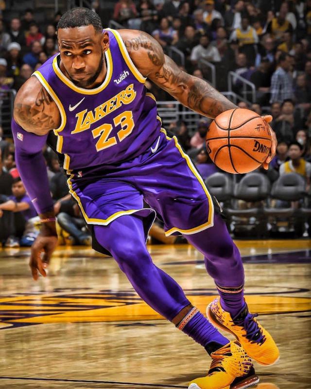 亚当斯揭秘选秀前试训秘诀：装备收集是关键（亚当斯曝选前试训要诀：制胜关键在装备收集）