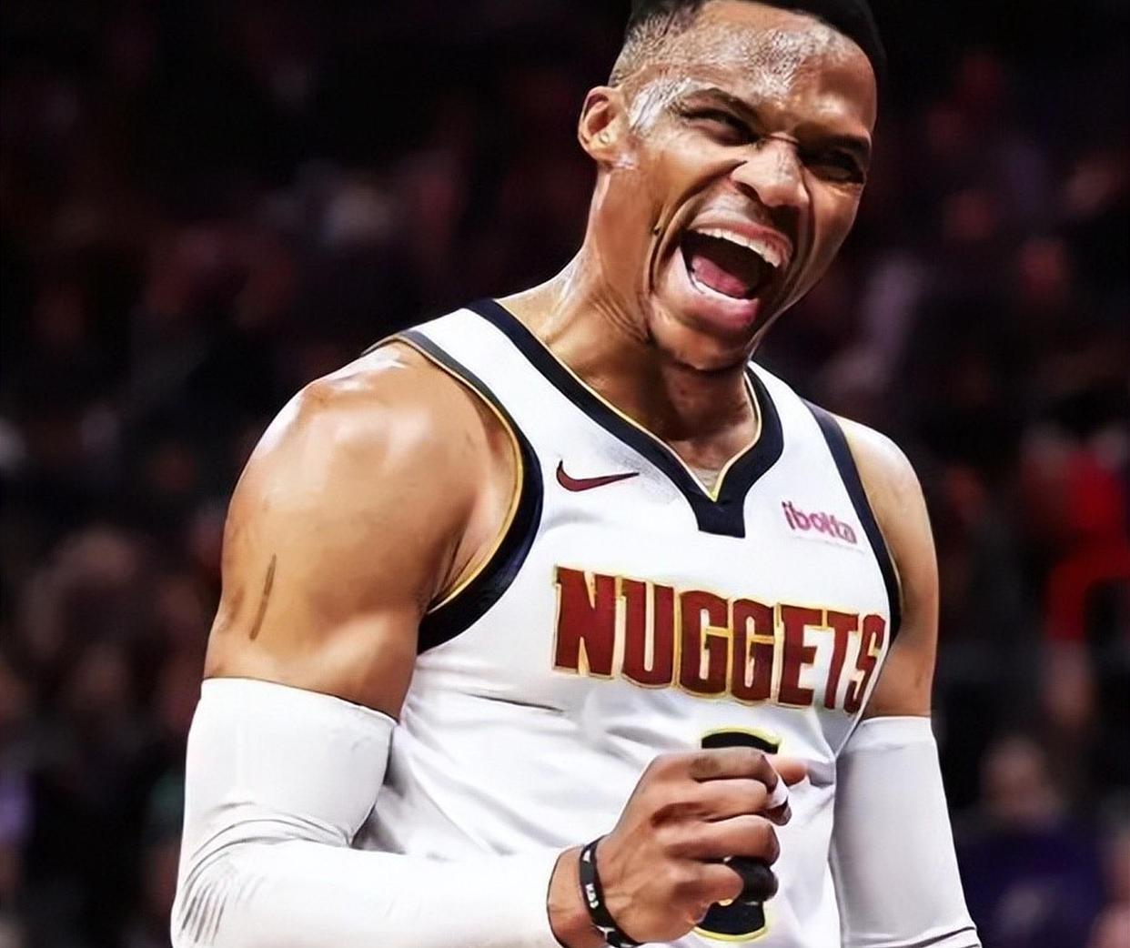 哈兰德：对多纳鲁马只有赞美之词；来意大利踢球？还没考虑过（哈兰德：盛赞多纳鲁马；赴意甲效力？暂未考虑）