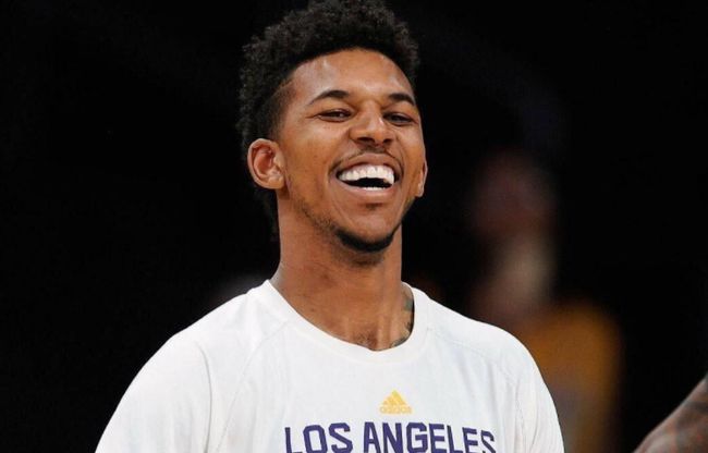 挪威在世界杯能走多远？哈兰德：让我们拭目以待（哈兰德展望挪威世界杯征程：能走多远，拭目以待）