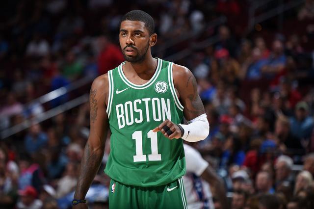 巴媒：西班牙人询问了罗比尼奥儿子小罗比尼奥，球员年底满18（巴媒称西班牙人已打听罗比尼奥之子小罗比尼奥，球员将于年底年满18岁）