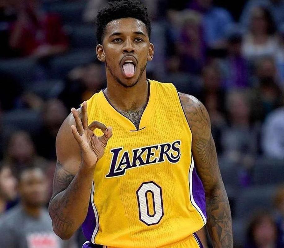 官方：川超联赛放弃版权保护，人人皆可参与传播创作（官宣：川超联赛不主张版权保护，欢迎全民自由传播与创作）