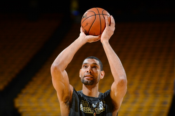 替补席没啥存在感！湖人首发5虎合砍102分（板凳隐身！湖人首发五将合砍102分）