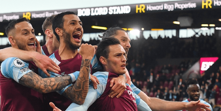 CBA球队战绩分析及焦点对决回顾（CBA各队战况解读与焦点之战盘点）