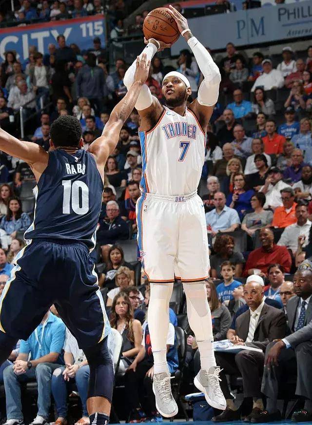 周日西甲裁判：弗朗西斯科-埃尔南德斯执法皇马客战埃尔切（皇马周日客战埃尔切，弗朗西斯科-埃尔南德斯担任主裁判）