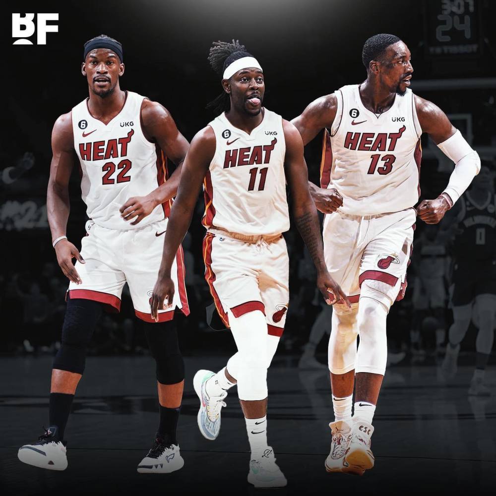 中国U17vs孟加拉国首发：邝兆镭领衔，万项、帅惟浩出战（中国U17战孟加拉国首发出炉：邝兆镭领衔，万项、帅惟浩先发）