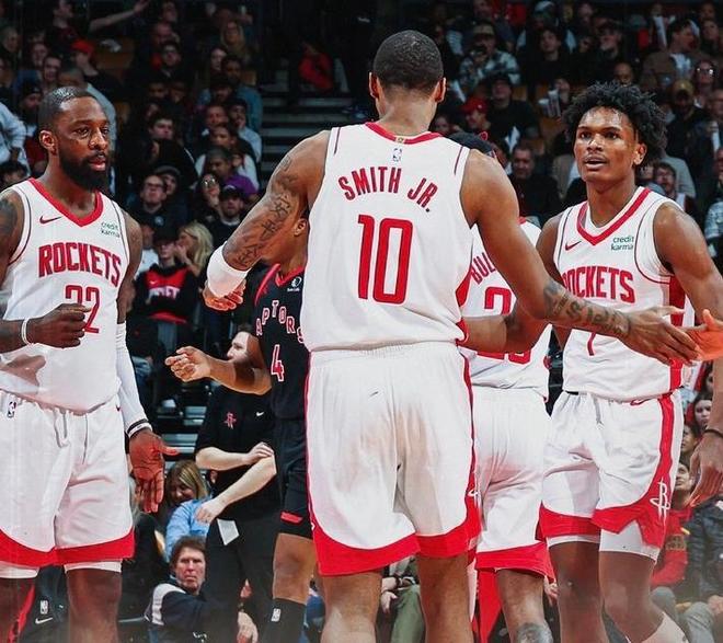 懂球帝MVP丨法比奥：现在回看足协杯夺冠视频，我还是会很激动（懂球帝MVP丨法比奥：重温足协杯夺冠瞬间，依旧热血澎湃）