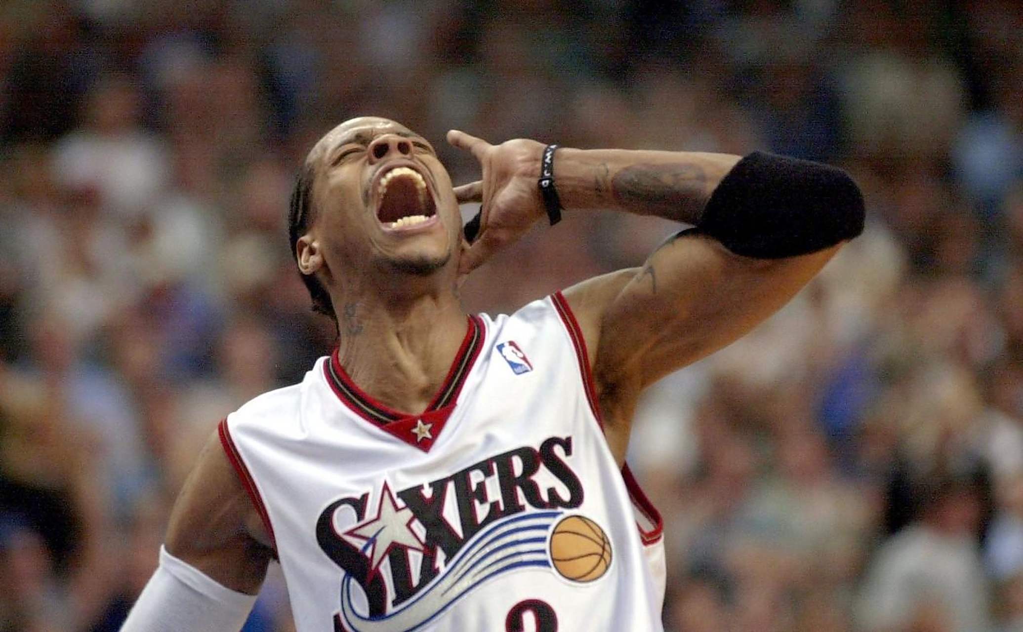 6连胜！维拉创俱乐部队史英超联赛连胜纪录（维拉豪取六连胜，刷新队史英超连胜新高）