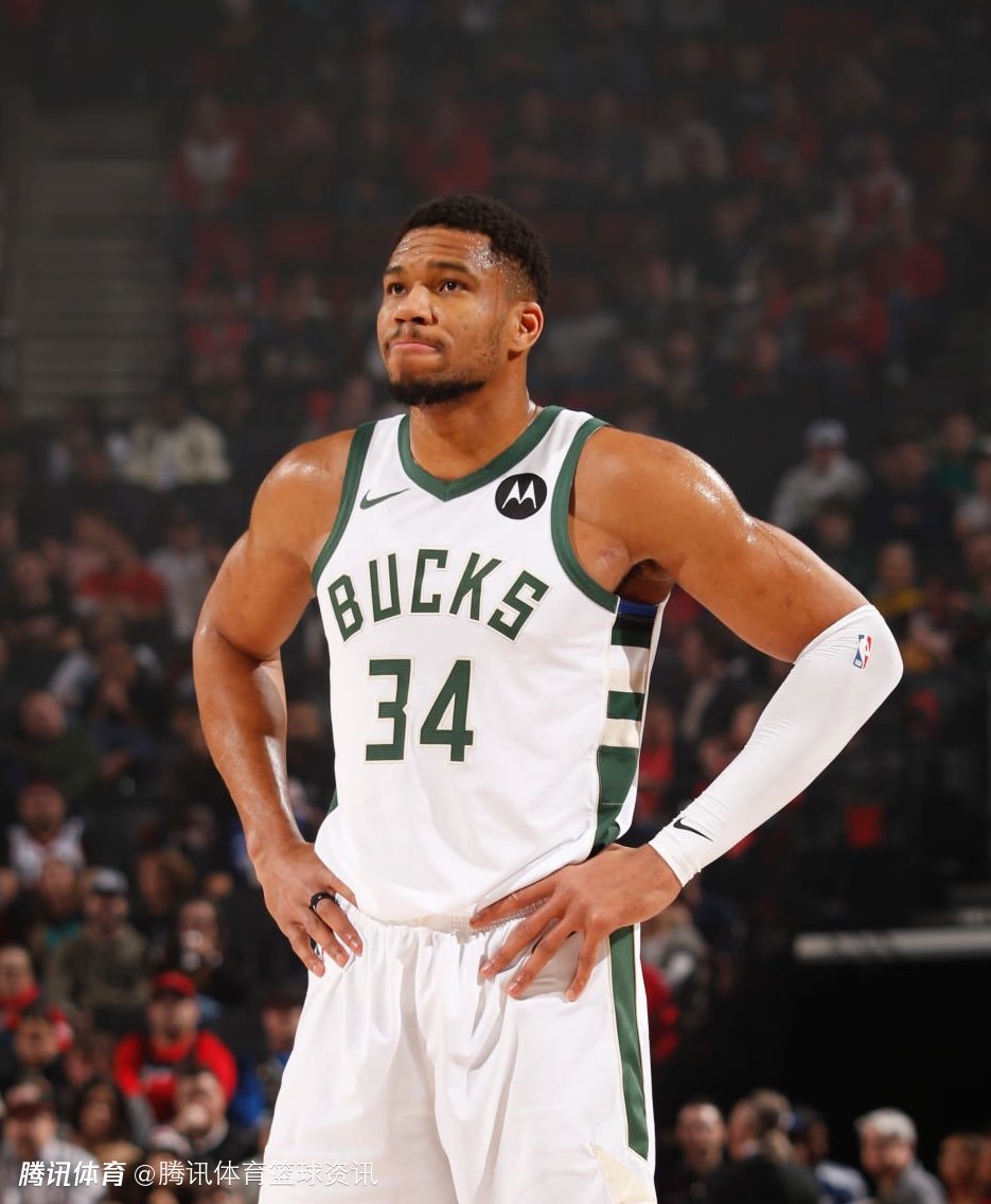 奥巴梅扬：当年我从巴萨去切尔西是一个巨大的错误（奥巴梅扬：从巴萨转投切尔西是我职业生涯的一次重大失误）