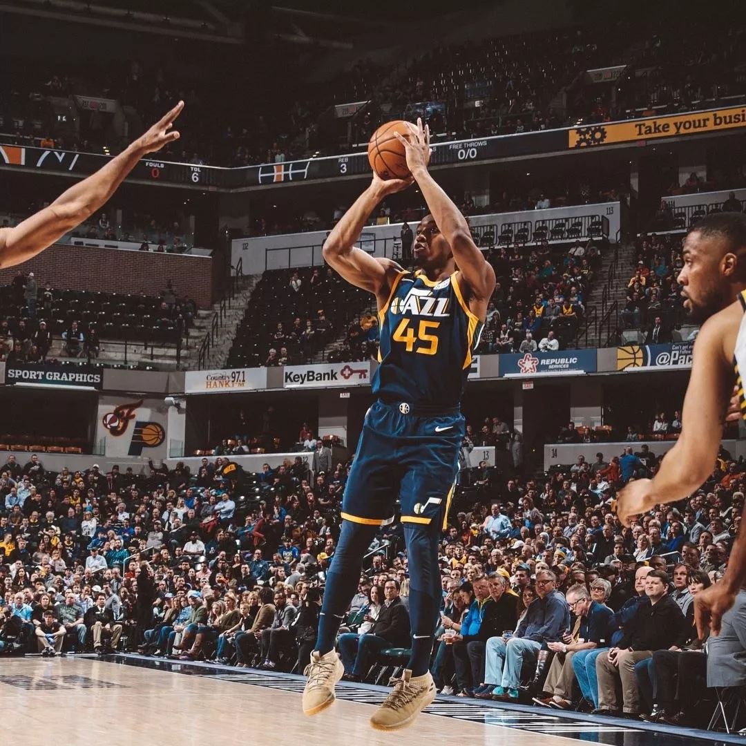 梅西壁画在孟买揭幕，他将于周日访问该城市（孟买揭幕梅西壁画，梅西周日将到访）