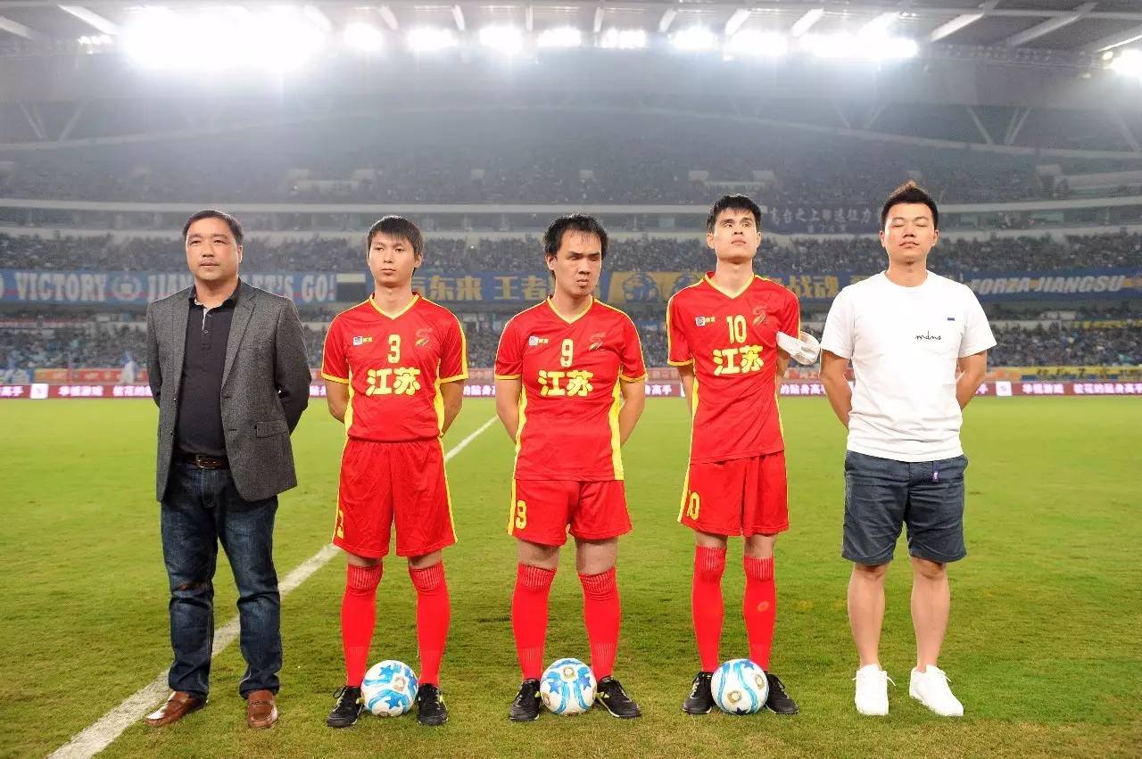 塔利亚菲科：阿根廷卫冕世界杯得一步步来；西法德葡是强队（塔利亚菲科：阿根廷卫冕需循序渐进；西、法、德、葡皆为劲旅）