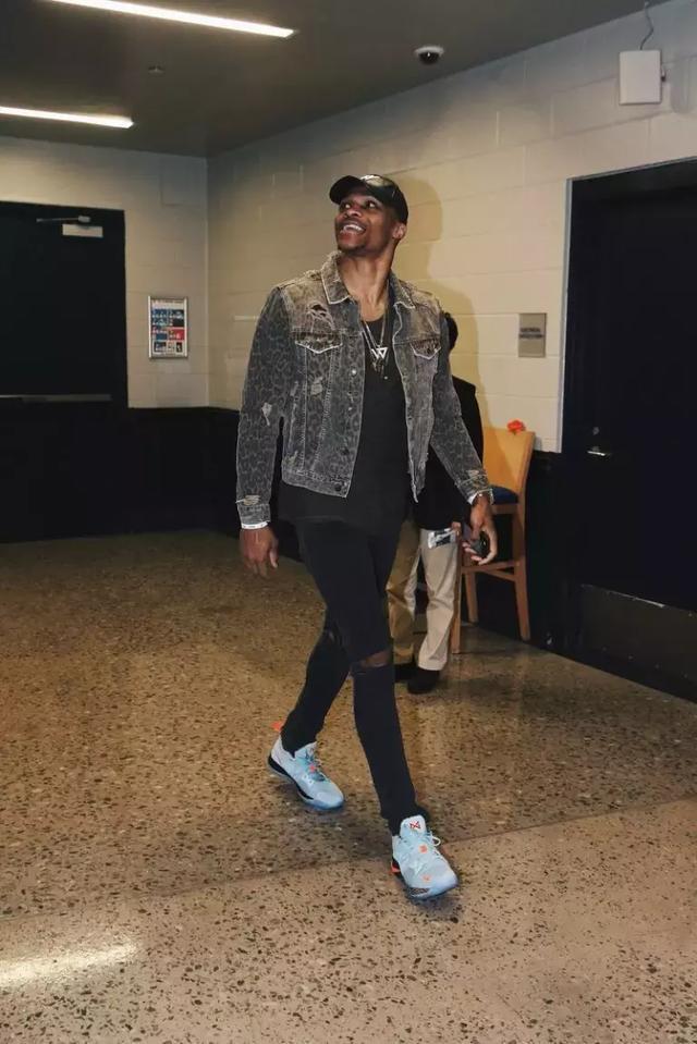 森林狼关注科林-塞克斯顿传闻（据传森林狼对科林-塞克斯顿有意）