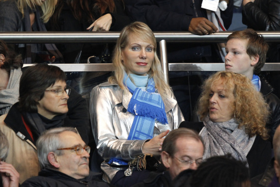 巴萨旧将：我的两座欧冠总被开玩笑；亚马尔达不到梅西的高度（前巴萨球员：两夺欧冠却常被调侃，亚马尔难以企及梅西）