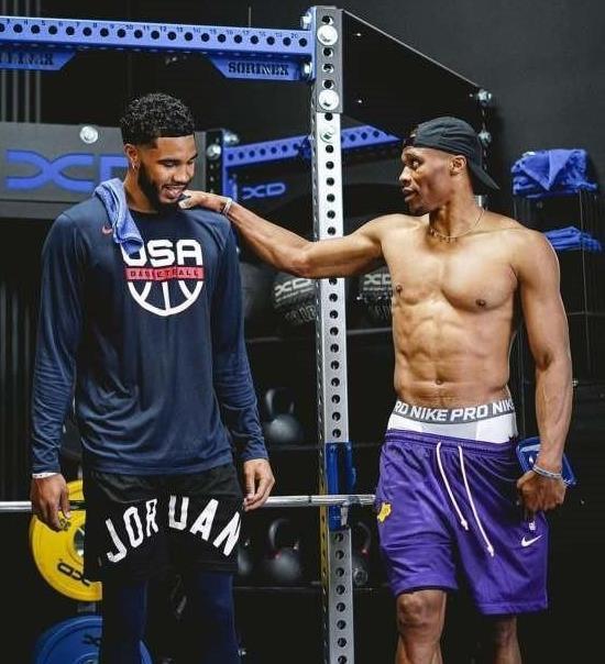 格里福：在意甲技术越好的球员越关键，比如魔笛、迪巴拉（格里福：意甲对技术型球员依赖更大，魔笛和迪巴拉尤为关键）