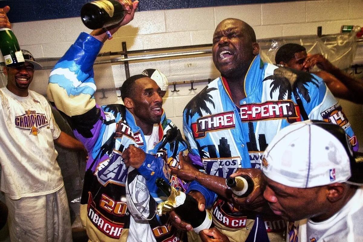 巴萨和毕包晚入场，世体：若再犯西足协将罚款两队并禁赛主帅（巴萨与毕包入场迟到，世体：再犯西足协将罚款并停赛主帅）