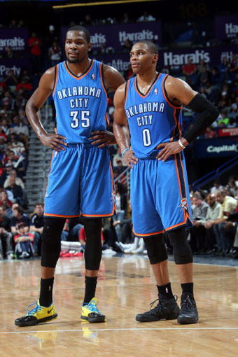 NBA交易市场动态：快船完成外援引进（NBA交易最新动向：快船完成外援签约）