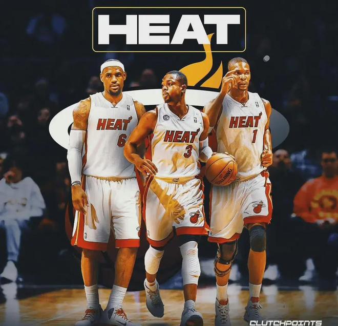 热议U22男足输越南：五后卫+偏哨都输了，非要国际日去忙全运（U22国足负越南掀热议：五后卫难救场，争议判罚难改局，国际比赛日仍忙全运）